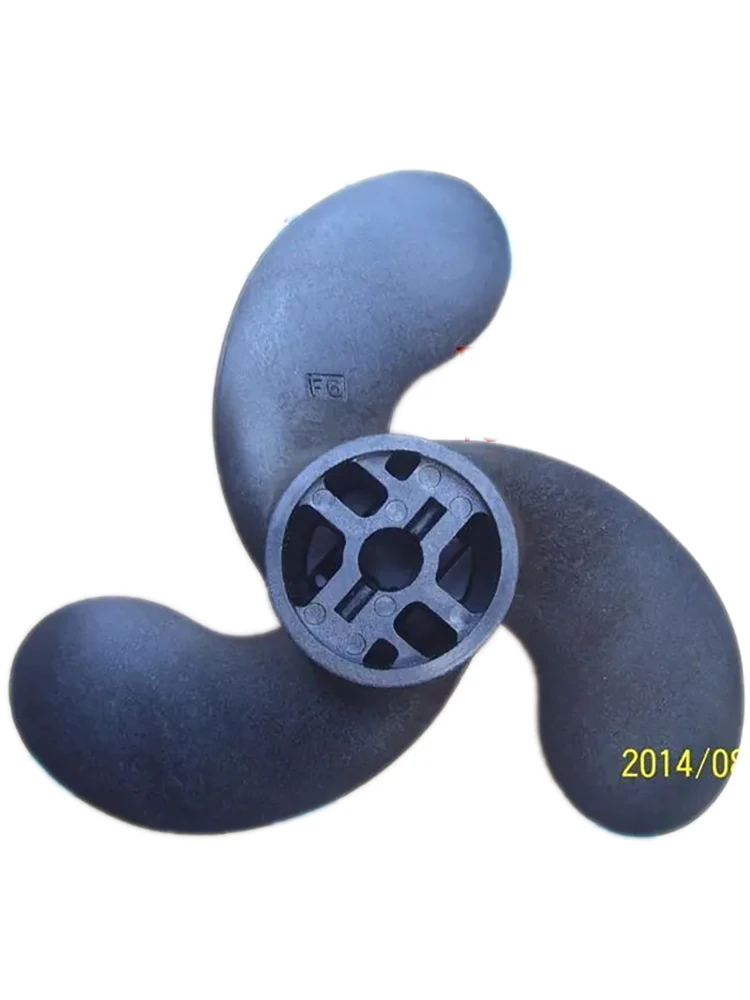 Пластиковый пропеллер для подвесных моторов Tohatsu Nissan 2.5HP 3.5HP F6 309641060 М 309-64106-0