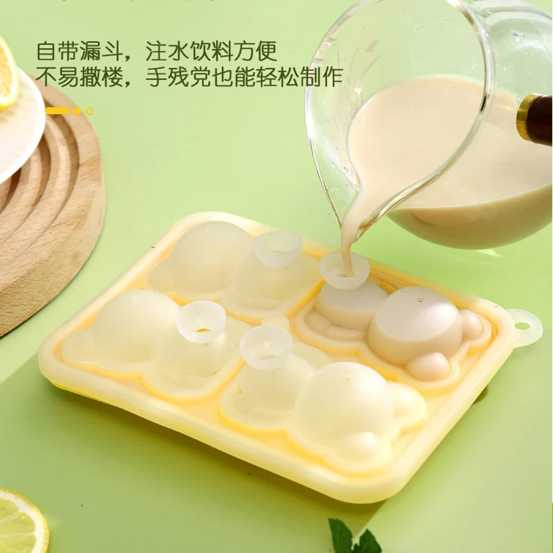 

4 Grid 3D 2.7inch Cute Teddy Bear Ice Cube Tray Makes Four Ice Maker Mold for Whiskey Cocktail Drink Coffee Ice Cream Decoration