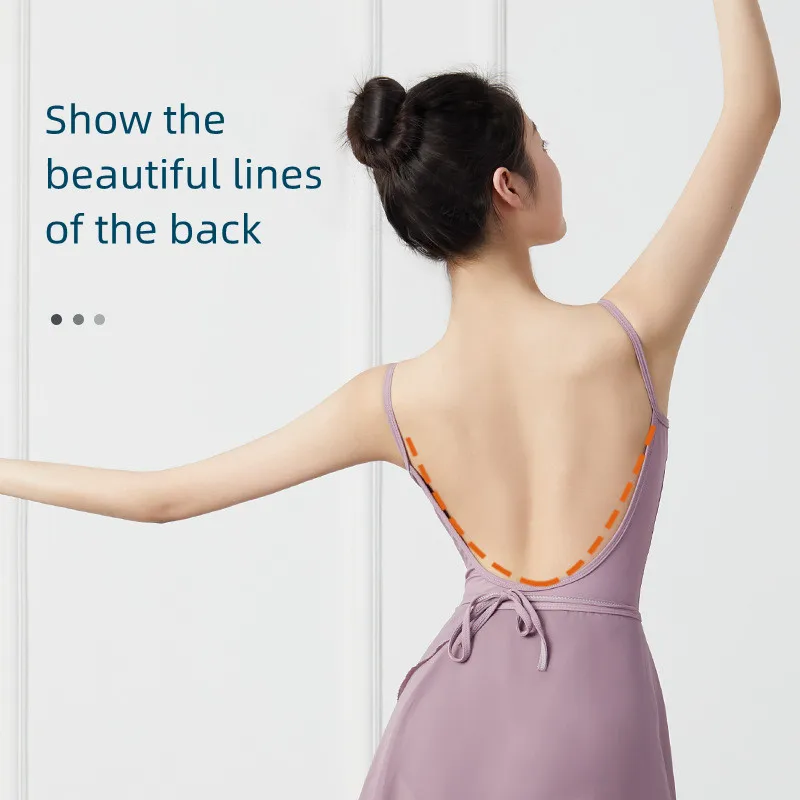 Женский однотонный купальник на бретельках с открытой спиной | Тематическая