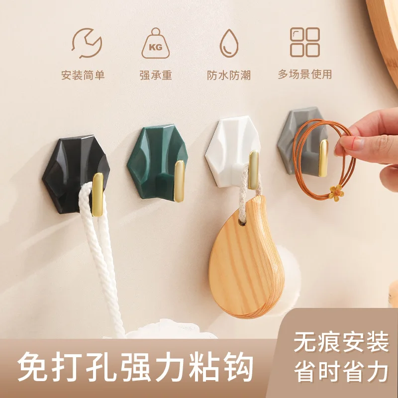 

Creative Diamond Shaped Hook With Four Installation Hooks And No Punching Super Strong Kitchen And Bathroom Hooks