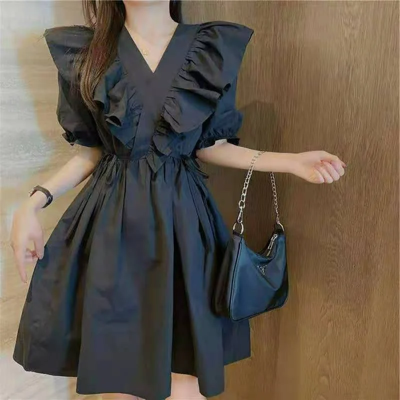 

Chic and Elegant Woman Summer Mini Dress White Black Trendy Korean Style Vintage Flying Sleeves Short Cheep Dresses Free Ship