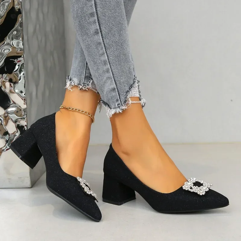 Женские туфли на высоком каблуке туфли-лодочки с острым носком и закрытым Яркие