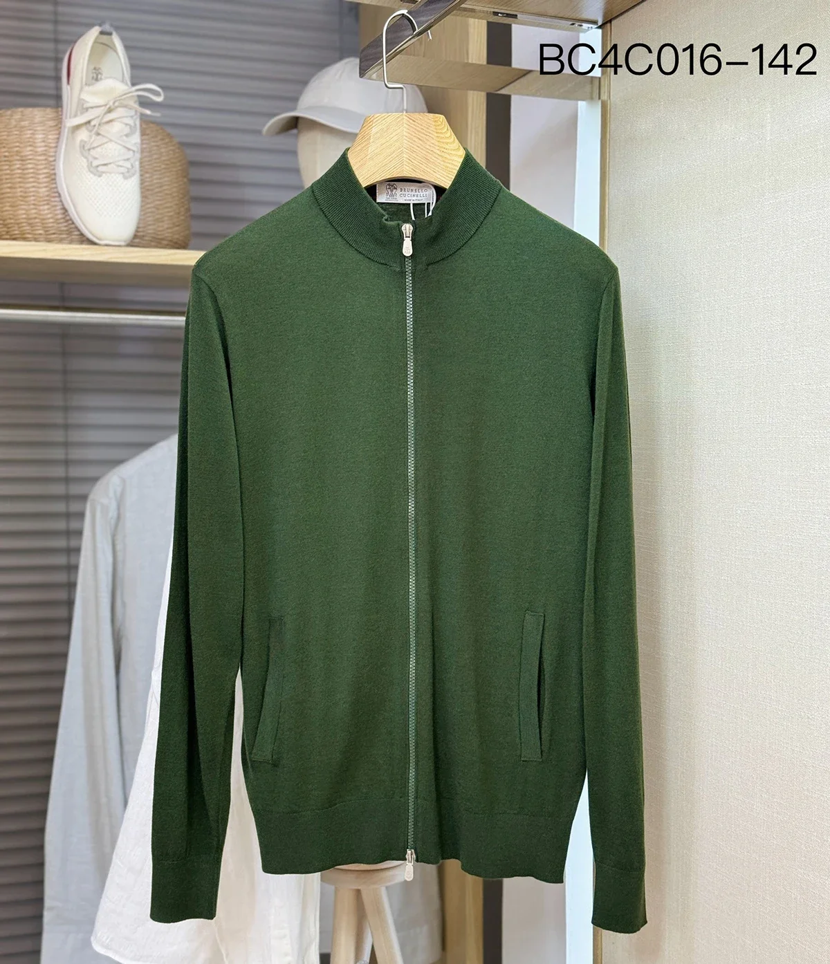 Мужской трикотажный кардиган с длинным рукавом на осень/зиму