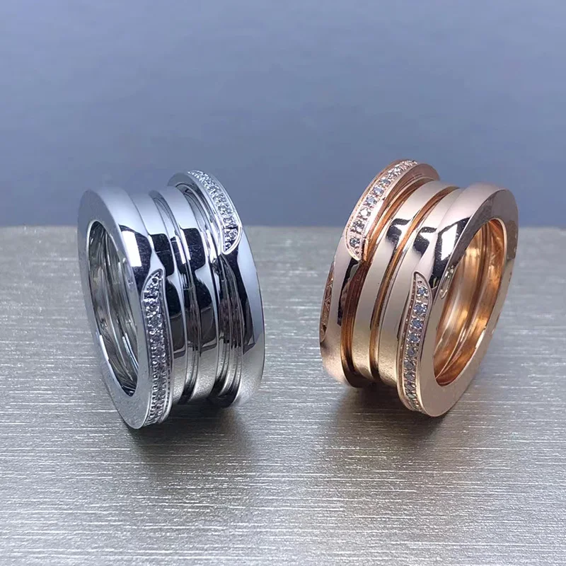 

Женское кольцо из серебра 2023 пробы, с бриллиантами