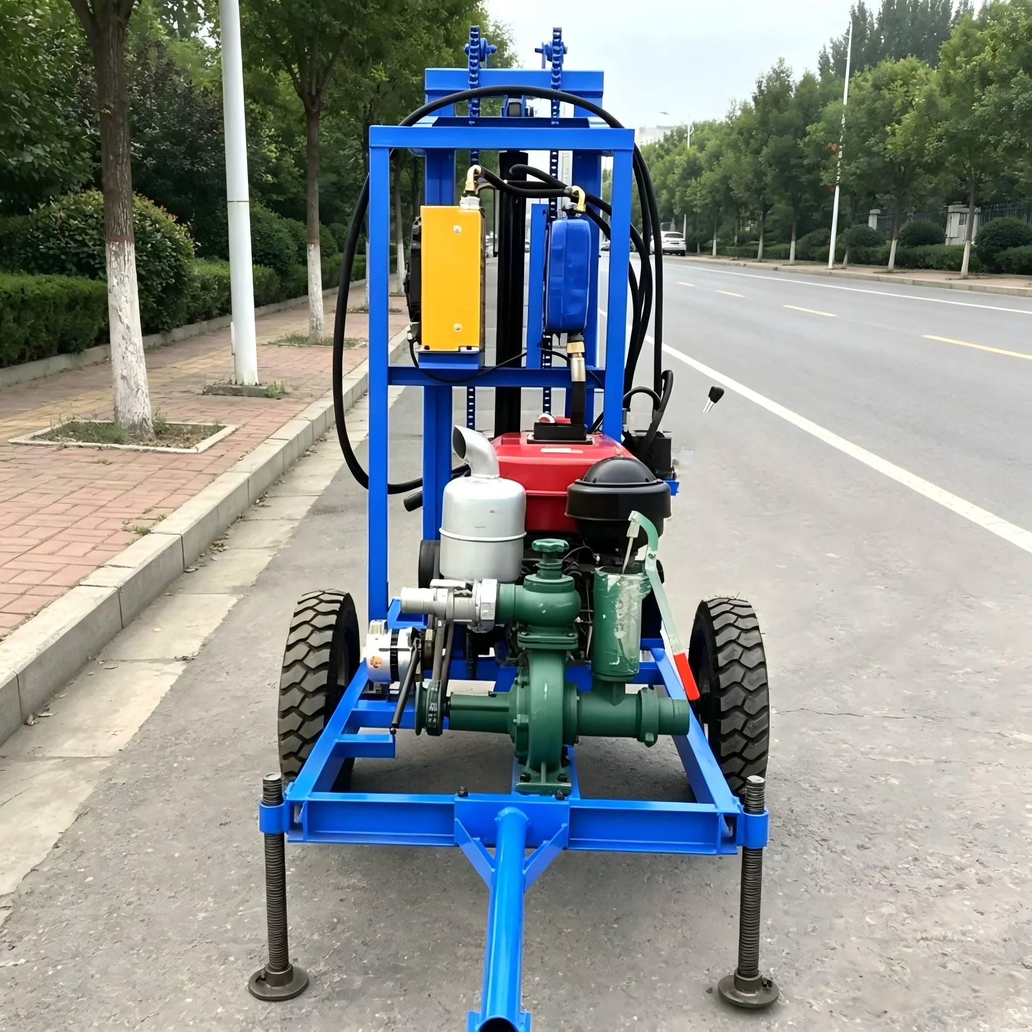 Буровая установка для скважин на воду Customized Farm & Home 200м, на колесах, с высокой мобильностью, дизельная гидравлическая, 22-35 л.с. (art.: 3920db570ef65) - 3920db570ef65