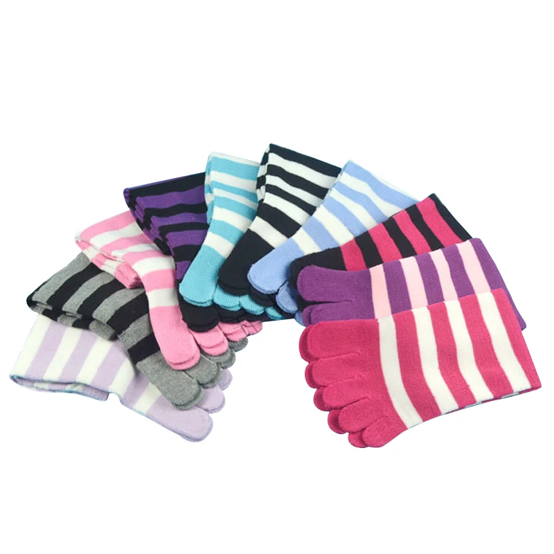 

Симпатичные женские носки с пятью пальцами, удобные, дышащие и непроницаемые носки для четырех сезонов, модные разноцветные полосы