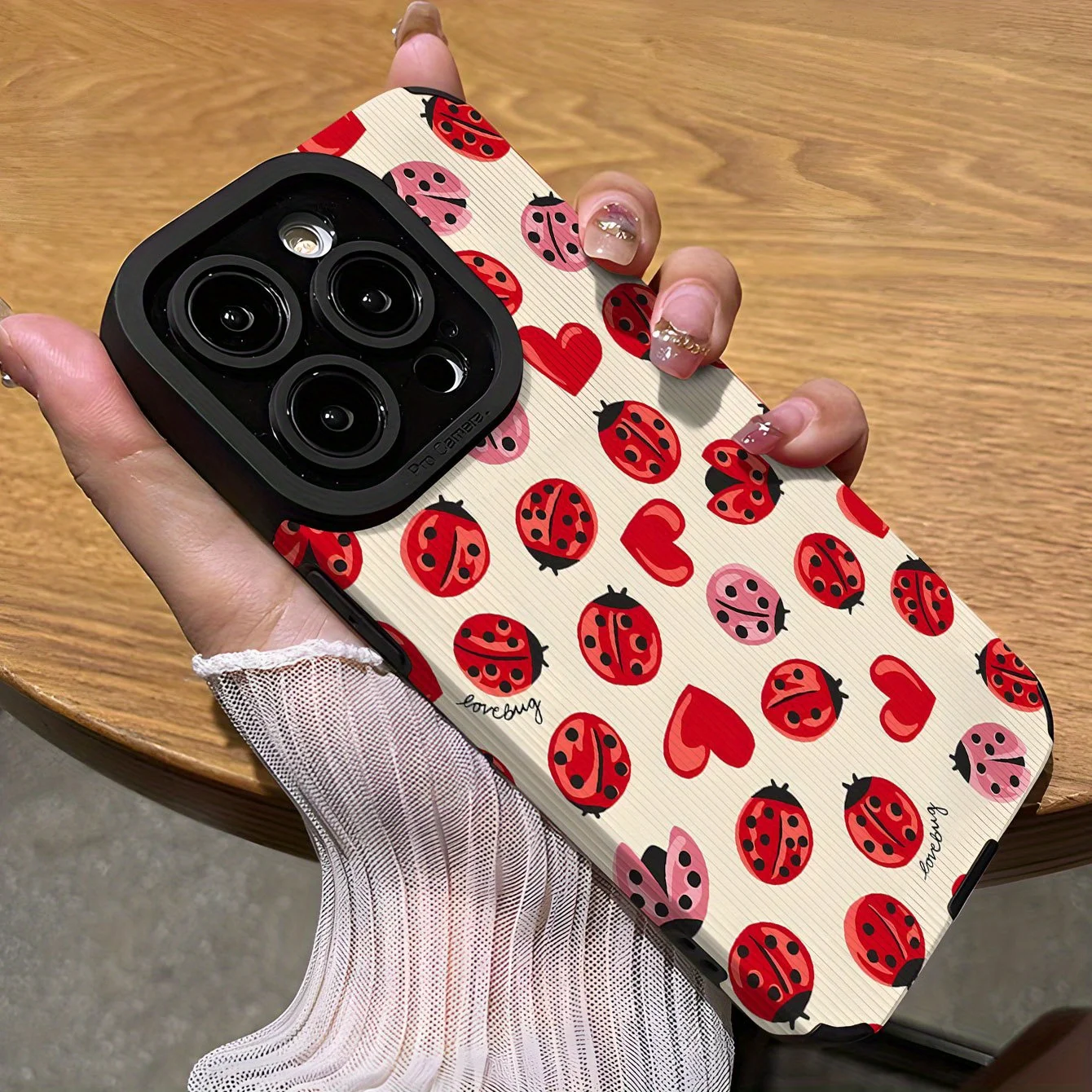 Чехол для iPhone 17 Pro Max с милым сердечком божьей коровки, силиконовый противоударный защитный дизайн, совместимый с iPhone 16, 15, 14, 13 (art.: 3920d2ddfaf05) - 3920d2ddfaf05
