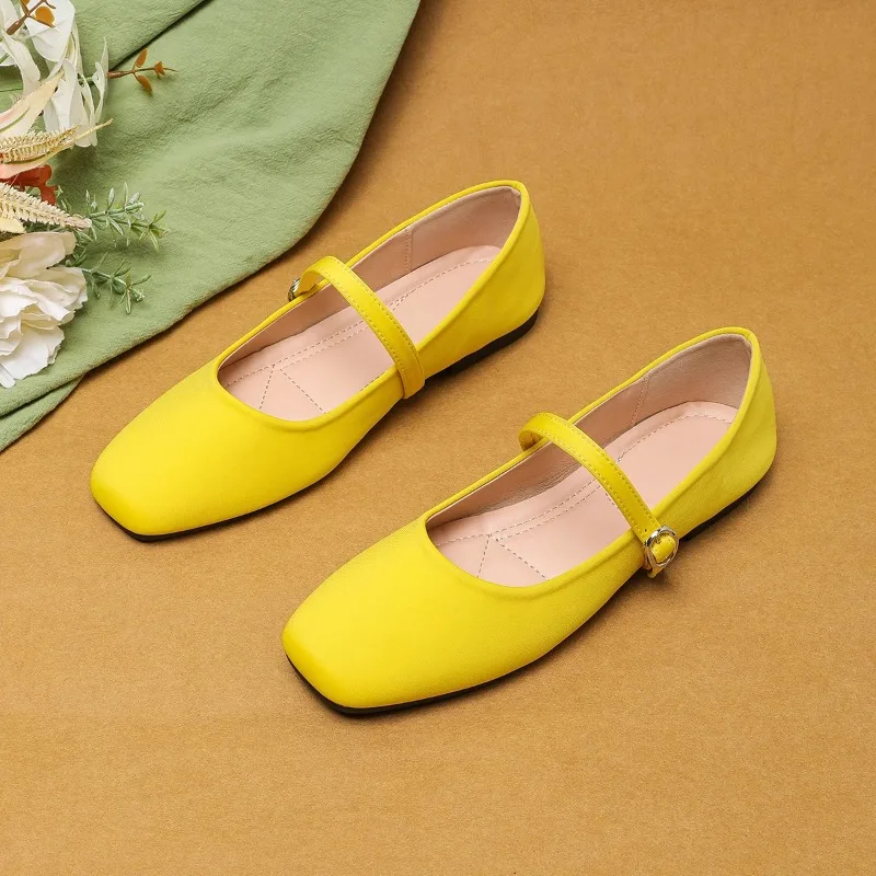 Фото Туфли на плоской подошве, женские весенне-осенние красные туфли Мэри Джейн, женская обувь больших размеров с квадратным носком, 42, 43, 44, женские лоферы №4