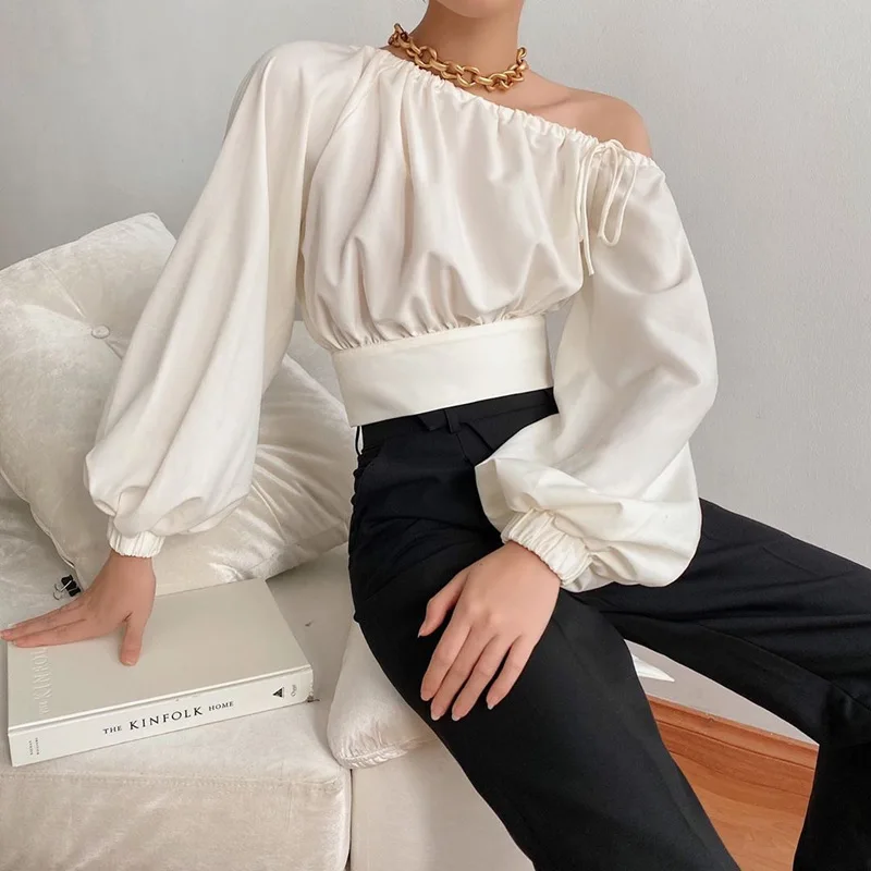 

2023 New Spring Autumn Women's White Oblique Shoulder Lace Up Lantern Long Sleeve Elastic Waist Ruched Crop Top Fashion Shirt