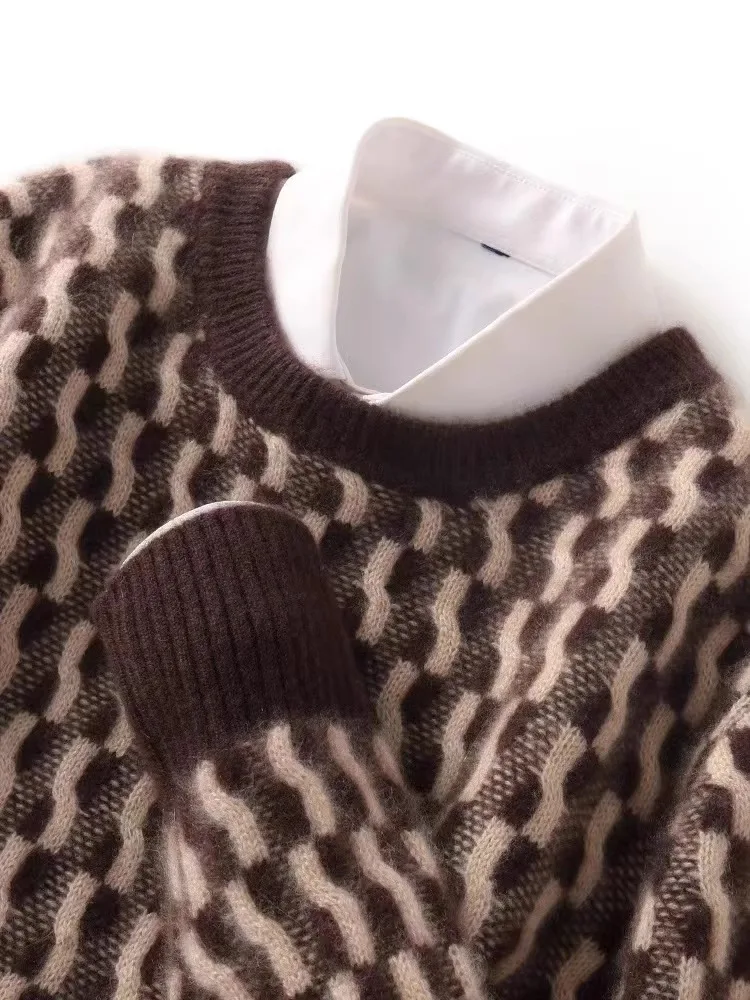 Свитер мужской из чистой шерсти с круглым вырезом на осень/зиму