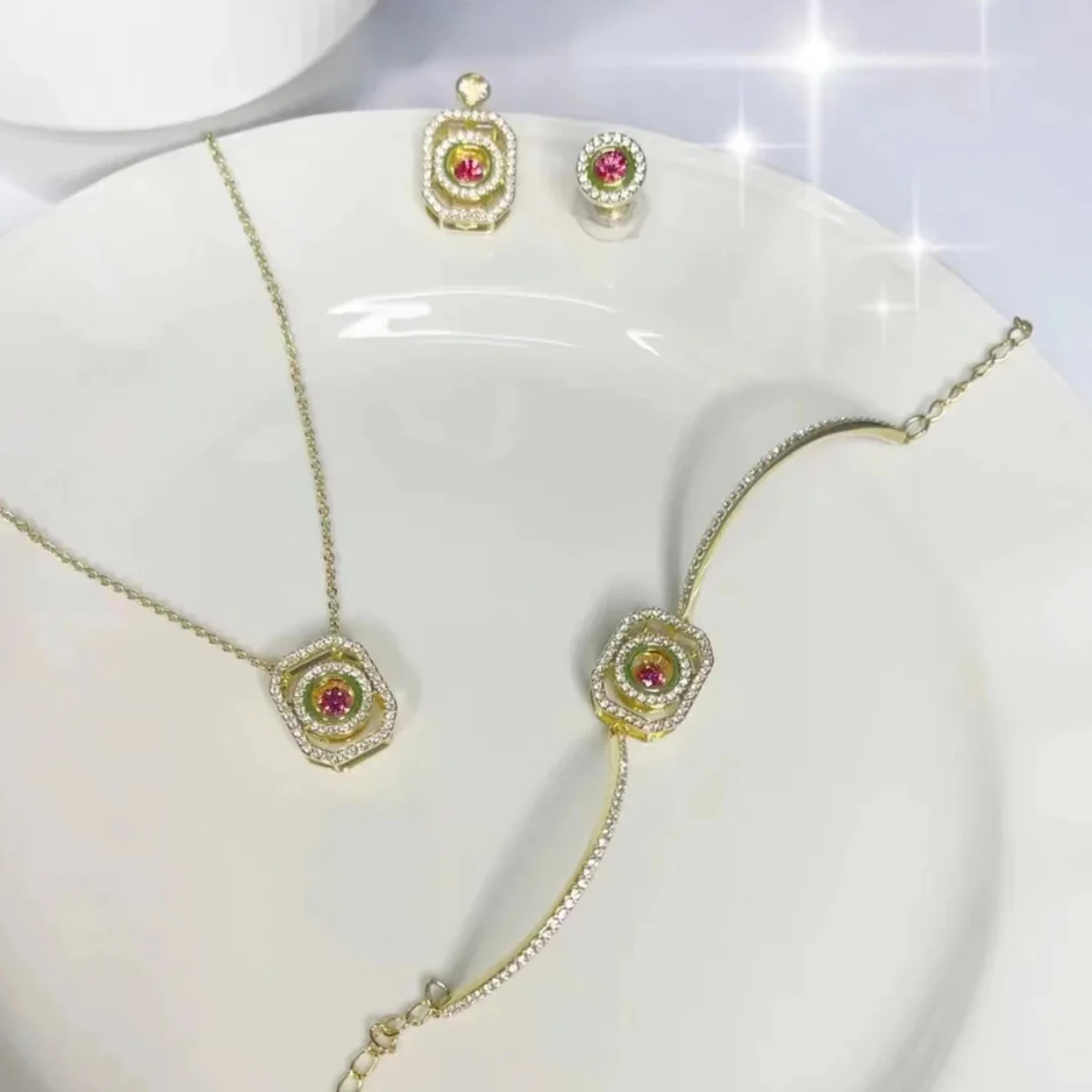 Оригинальный 2025 новый тренд модный подарок для вечеринки очаровательный милый