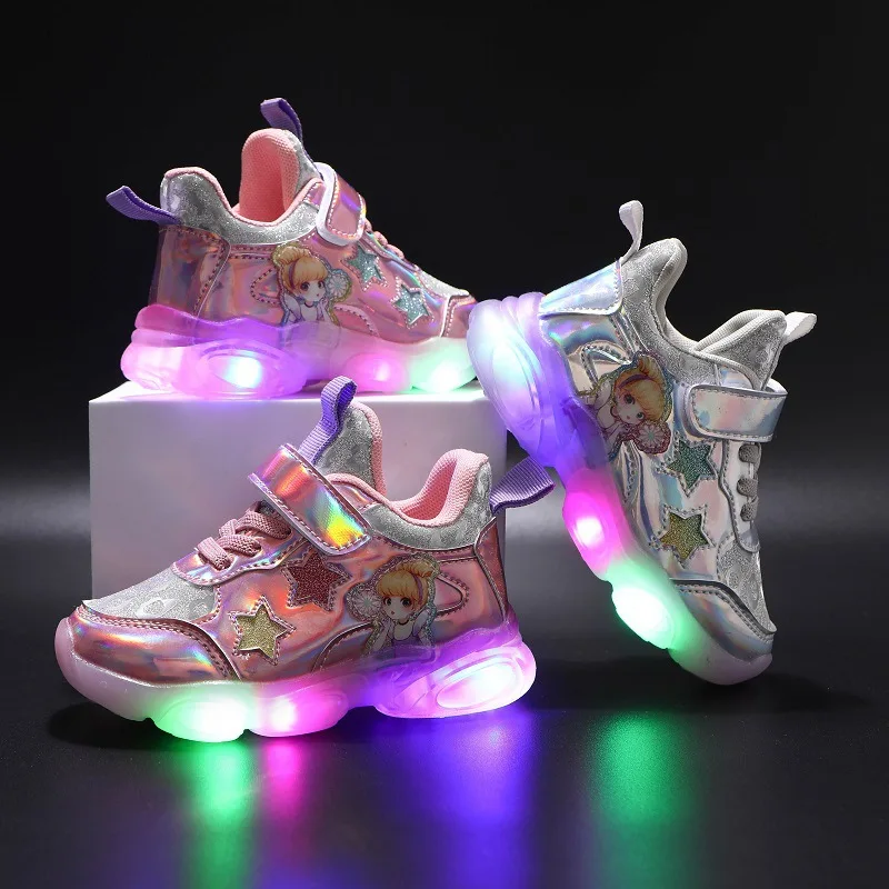 Beautiful Sports  Lovely Cartoon Children Casual Shoes LED Glowing Fashion Girl Sneakers High Quality Kids Tenis Zapatillas