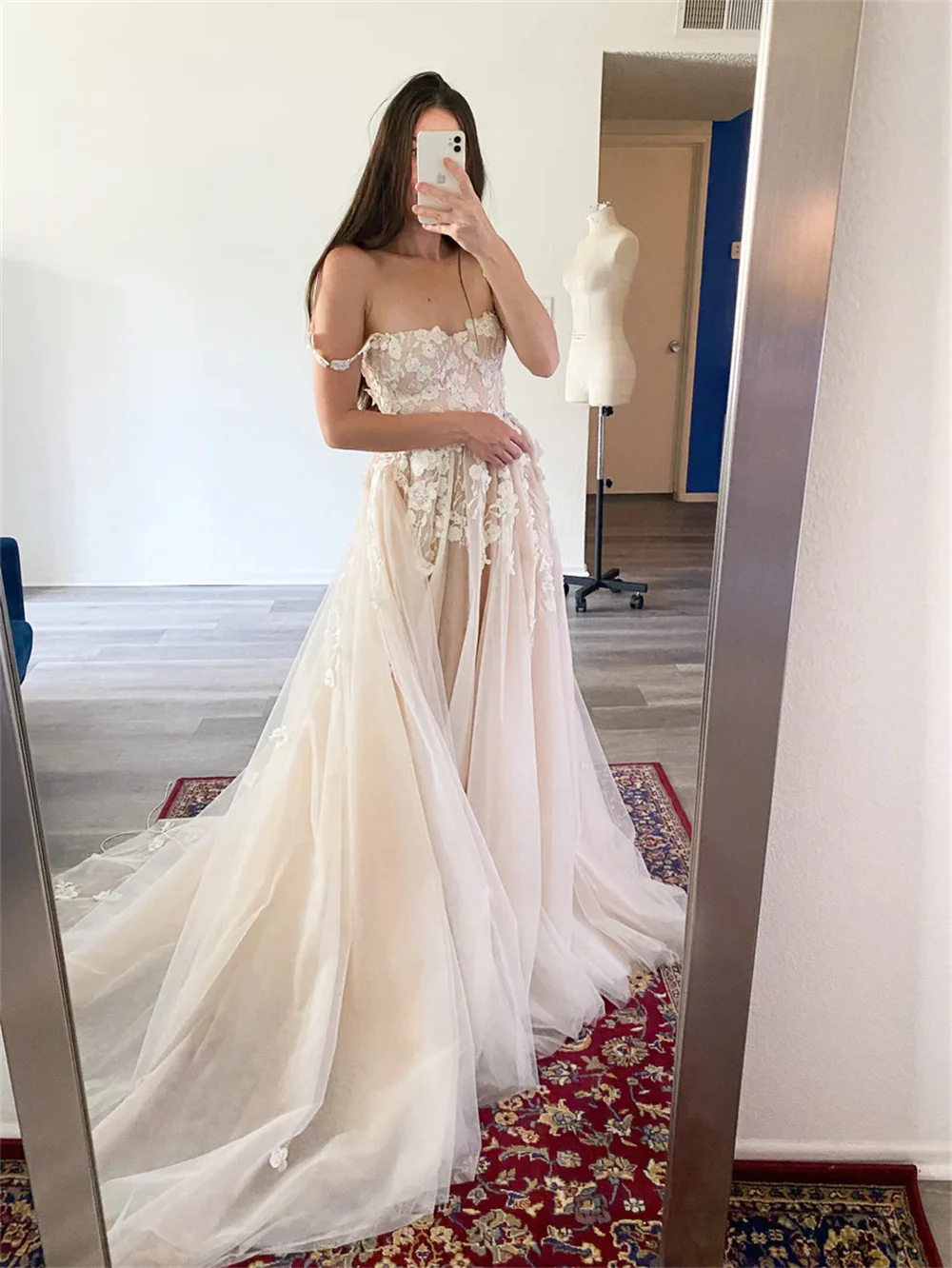 Очаровательные свадебные платья трапециевидной формы с двумя бретелями и