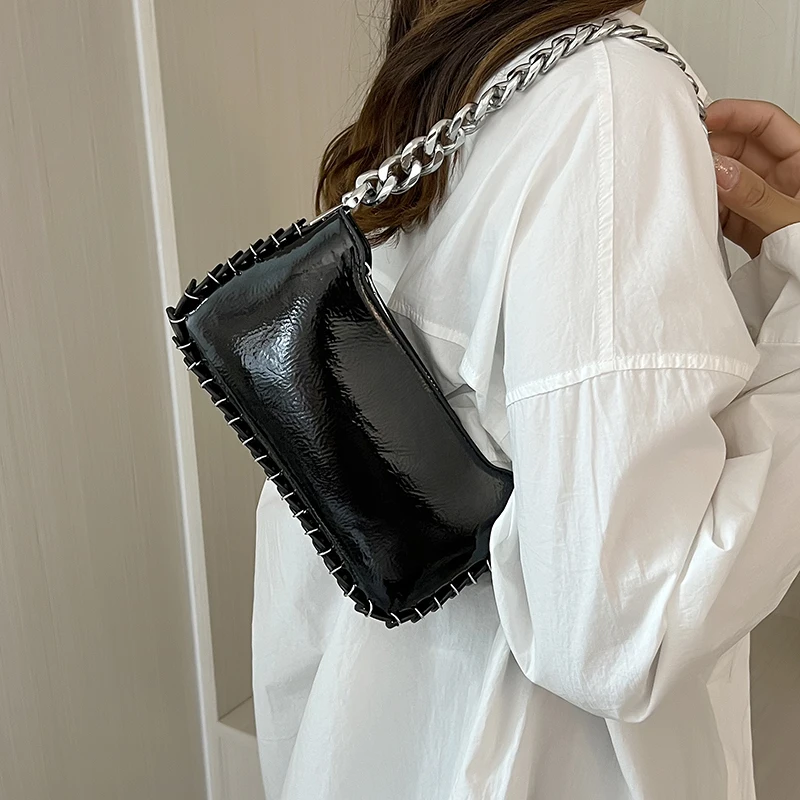 

Роскошная Маленькая кожаная сумка через плечо Y2K с толстой цепочкой для женщин 2022, модные женские сумки