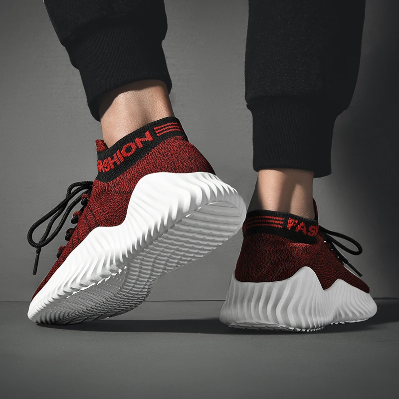 2022 Men Sneakers Luxury Brand Breathable Summer Lightweight Mesh Tenis Male Running Shoes Lace-up Outdoor Non-slip Sports Shoes