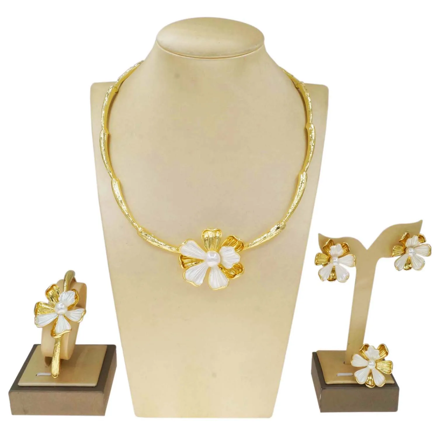 

Yulaili Flower Pendant Necklace for Women Dubai 24K Gold Plated Jewelry Sets Free Shipping Good Quality Hot Sale Design HV000742