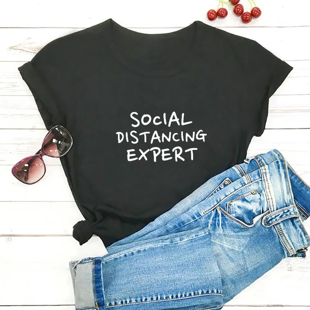 

Social Distancing Expert Letter Print T Shirt Woman Casual Women Short Sleeve Hipster Graphic Tee Loose Comfortable Tshirt Women