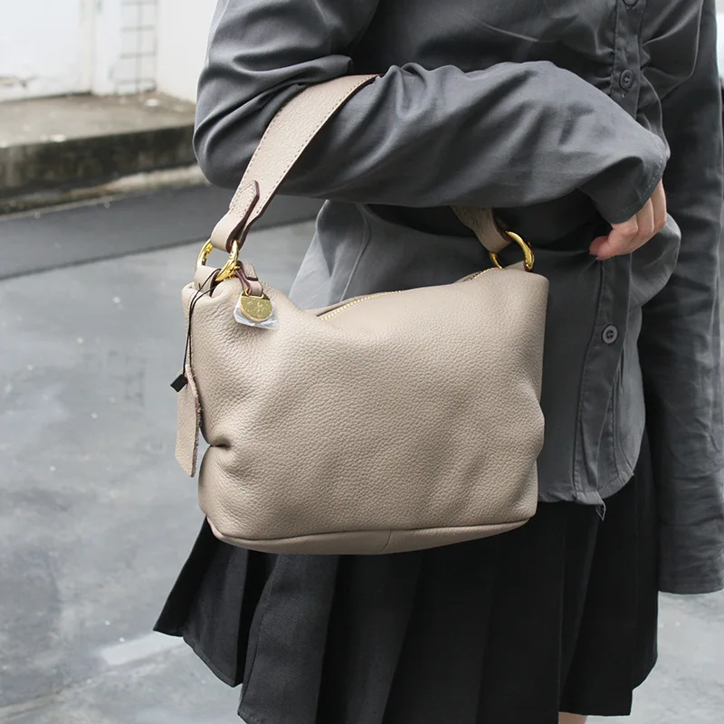 Top Layer Cowhide Women's Single Shoulder Dumpling Soft Leather Crossbody Bag