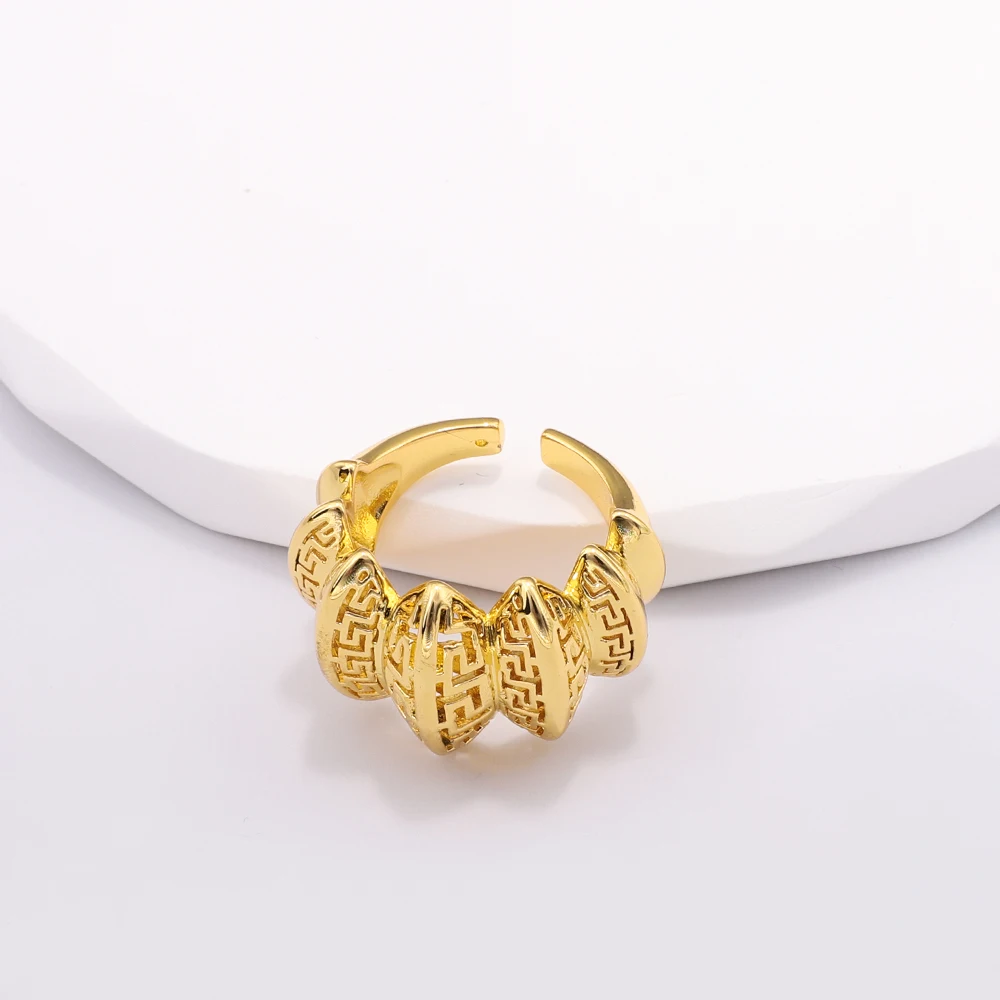 Набор колец и браслетов золотистого цвета модные ювелирные изделия