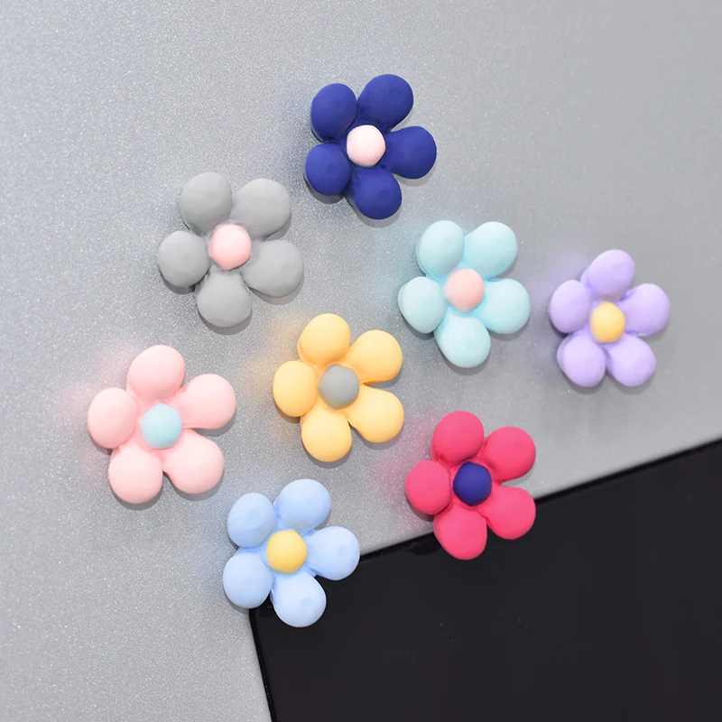 

Soft pottery five-leaf flower refrigerator sticker five-petal flower strong magnet iron-absorbing stone small fresh magnet