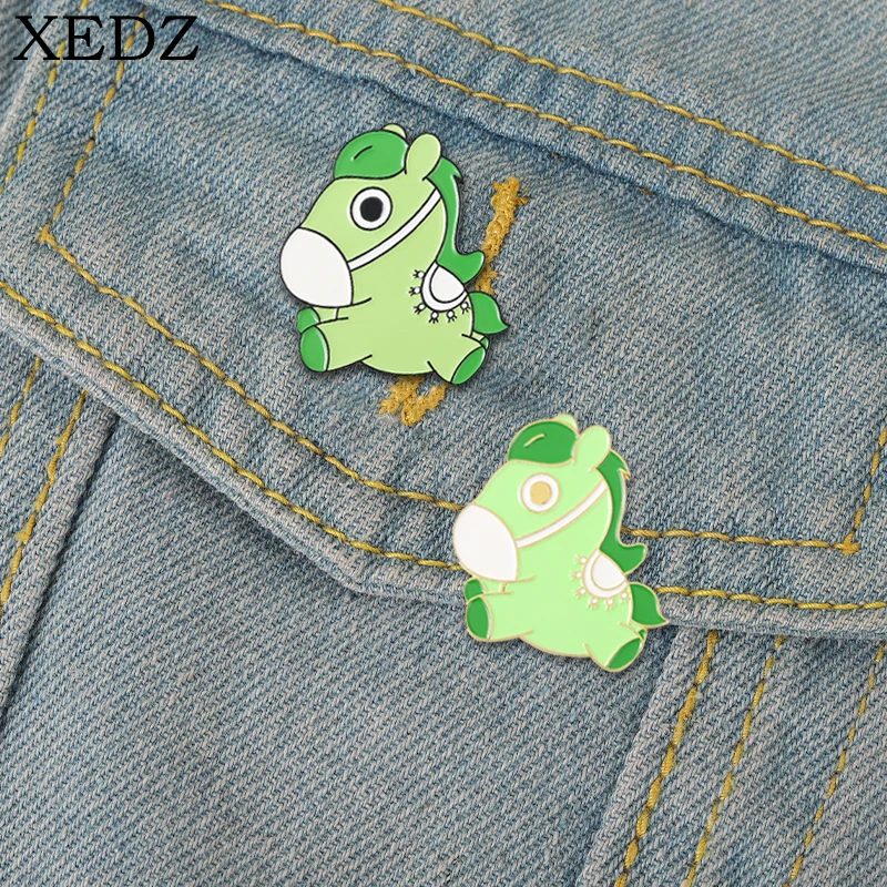 

XEDZ Healthy Green Horse Enamel Brooch Cartoon Cute Cool Pony Brooch Denim Backpack Lapel Badge Kawaii Cute Kids Jewelry Gift