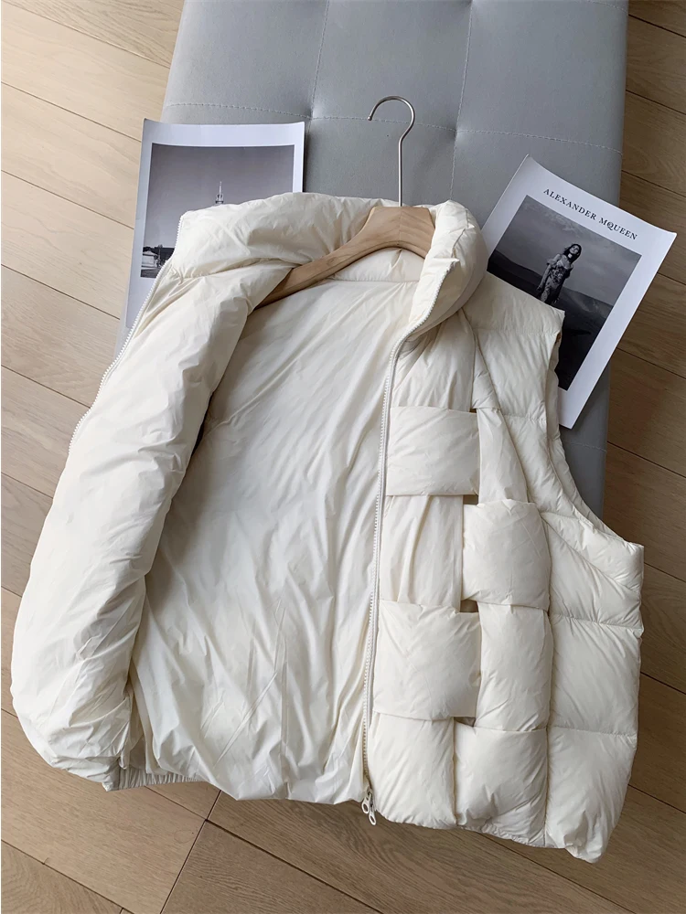 2022 Winter Waistcoat Women Fashion Woven Pattern Warm White Down Vest Jacket Female Loose Sleeveless Vests Ladies Coat