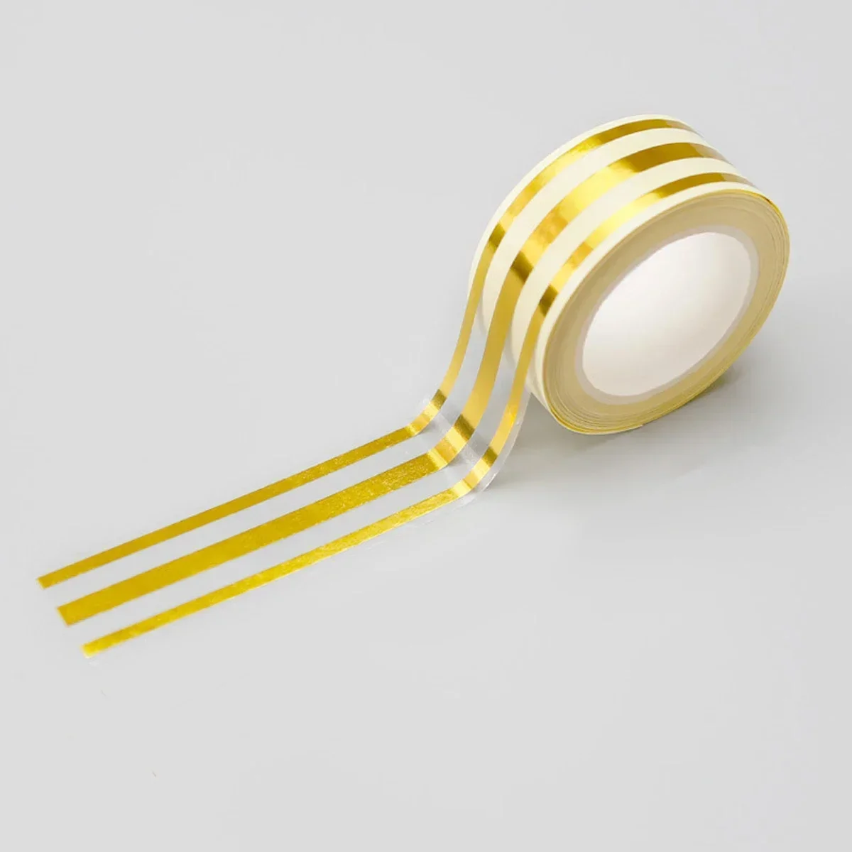 

Золотая самоклеящаяся лента для зазоров 2,5х500 см
