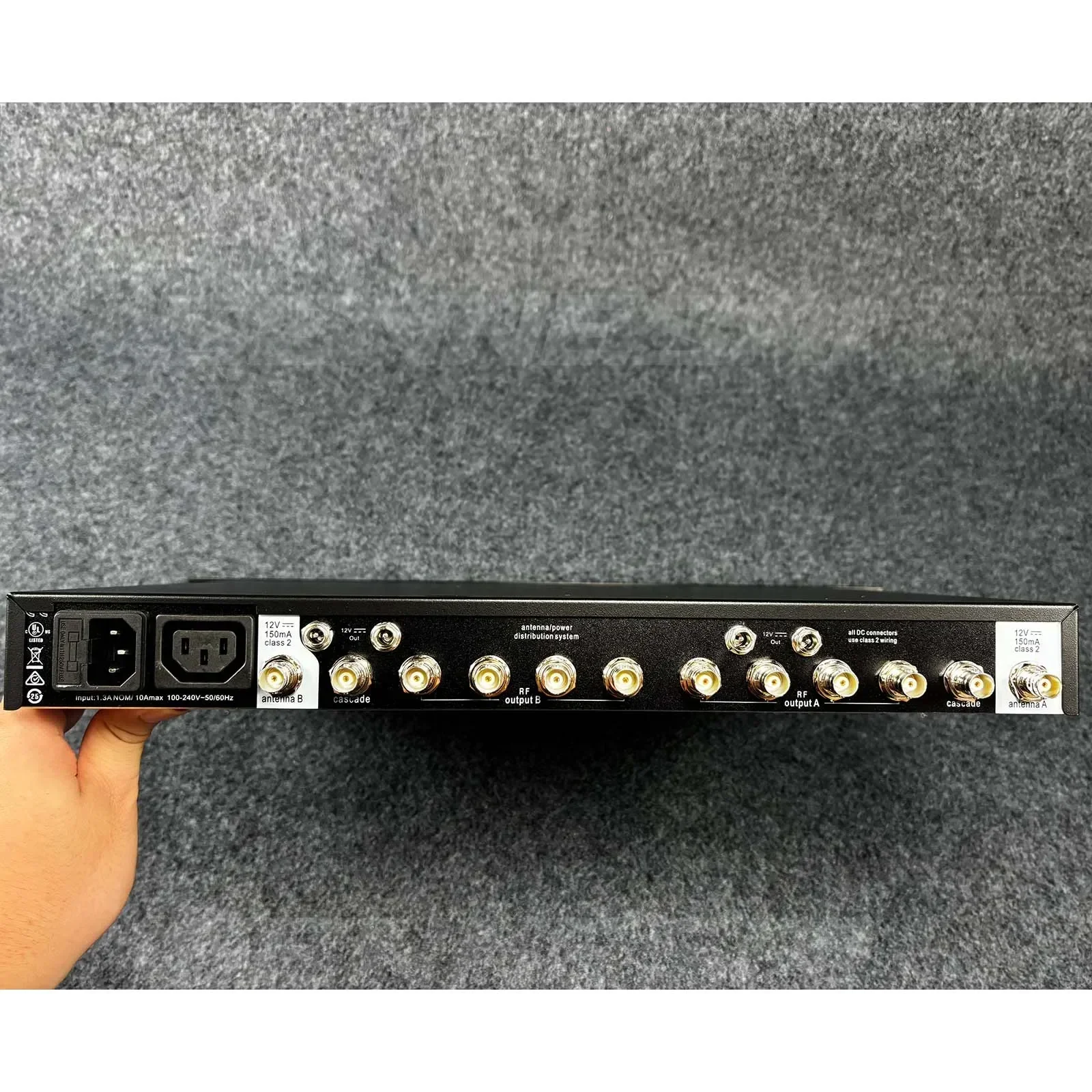 UA845UWB UA844 Антенный усилитель Система распределителя UHF 470-900 МГц Частота 10 каналов