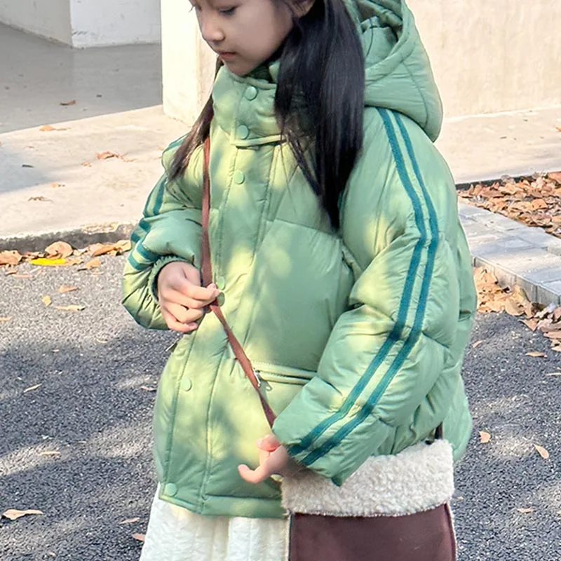 Пуховик детский утепленный с капюшоном средней длины