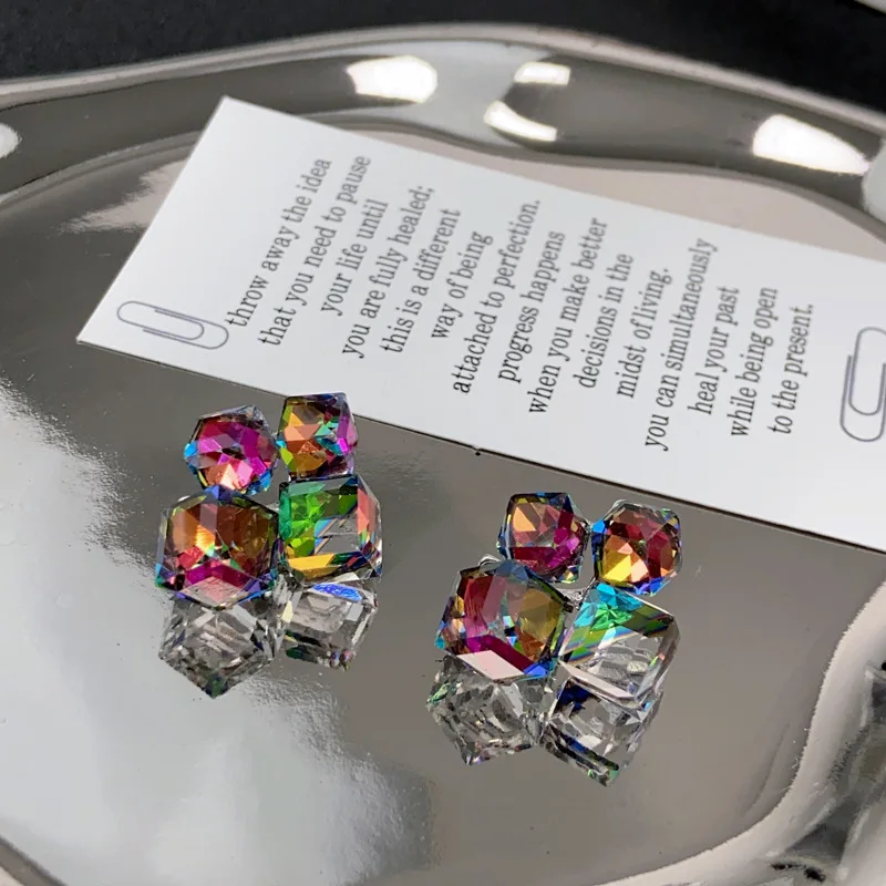 

Colorful Crystal Three-Dimensional Sugar Girl Earrings, Stainless Steel, Simple And Fashion, Versatile Earring Accessories
