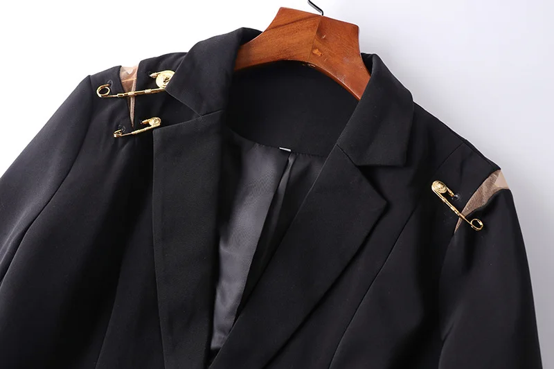 Spring New Blazer Shoulder Mesh Gauze Stitching Pin Decoration Long Sleeved Single Button Slim Black Suit Jacket Women