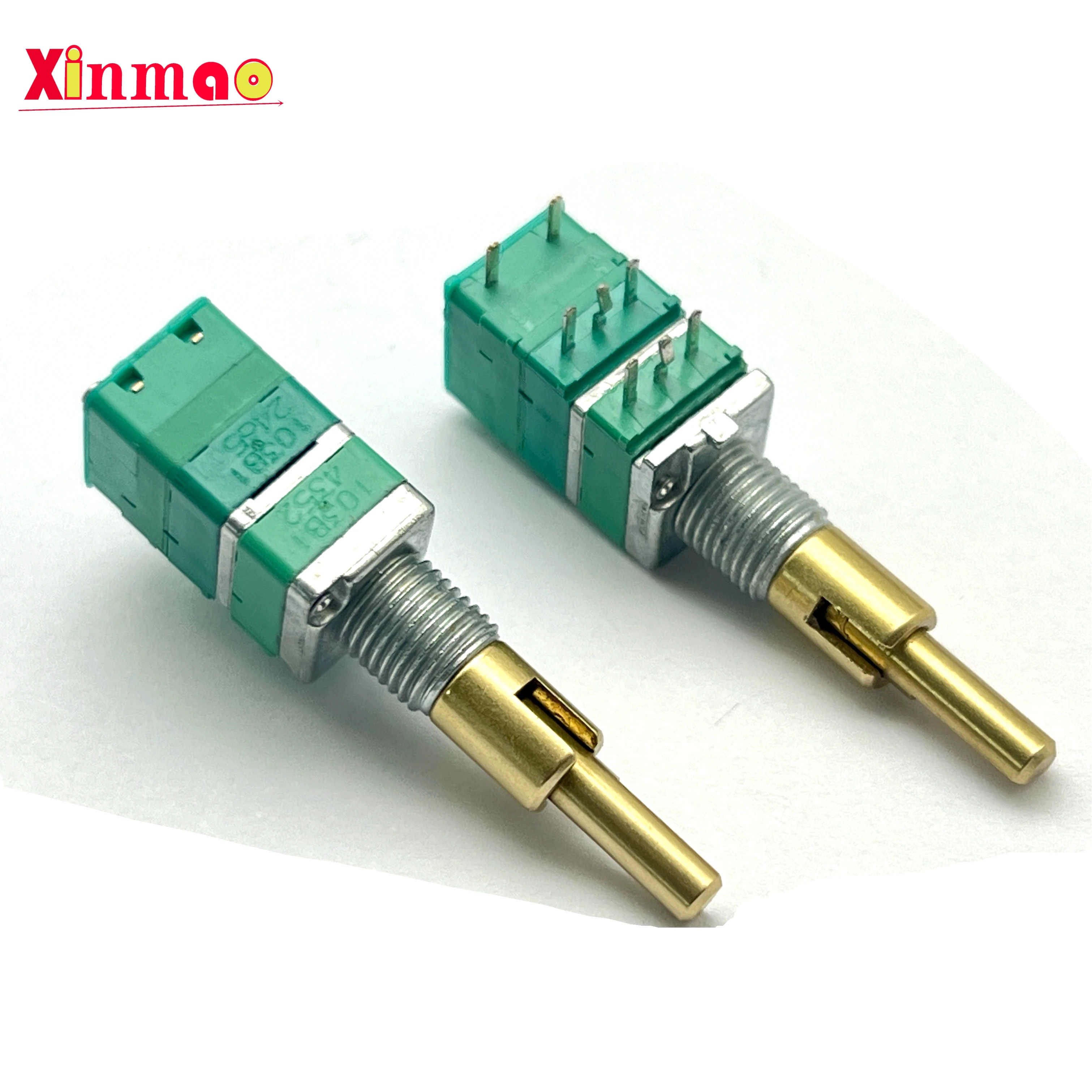 

Тайваньский двухосевой прецизионный потенциометр с двойной связью B10K + B10K с длиной ручки 25 мм и поворотным переключателем