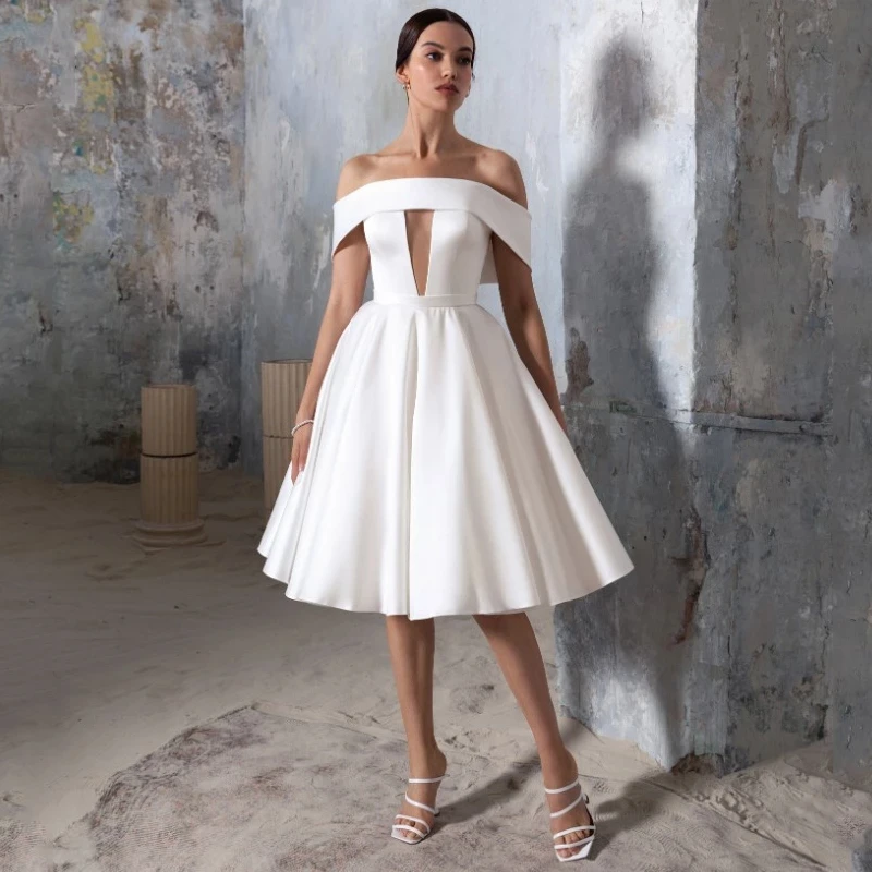 

Modern Off The Shoulder Wedding Dress Cut-out Knee Length Simple Tulle Dress For Bride Back Zipper Short Bridal Gowns Plus Size