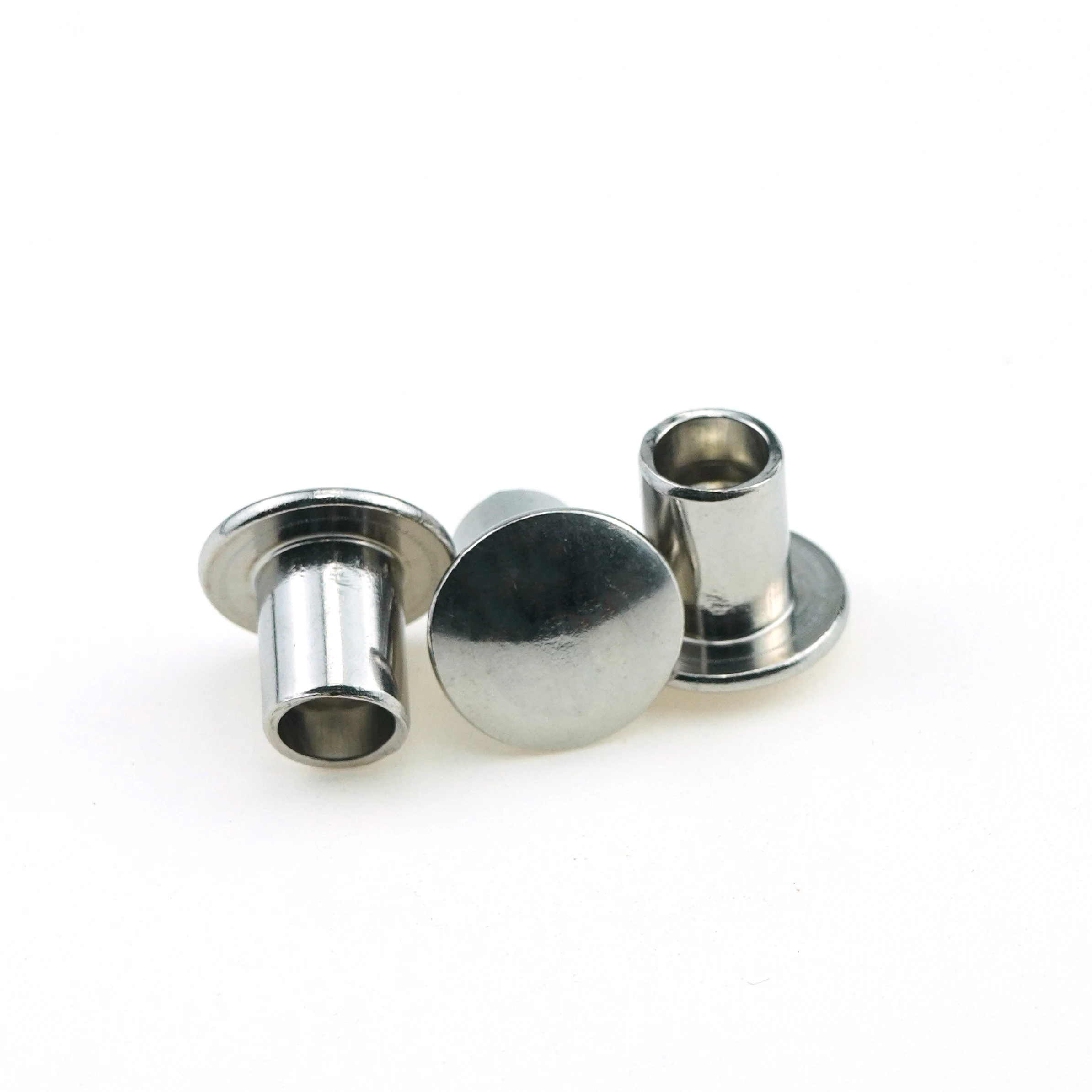 Полуполые трубчатые заклепки из нержавеющей стали GB873