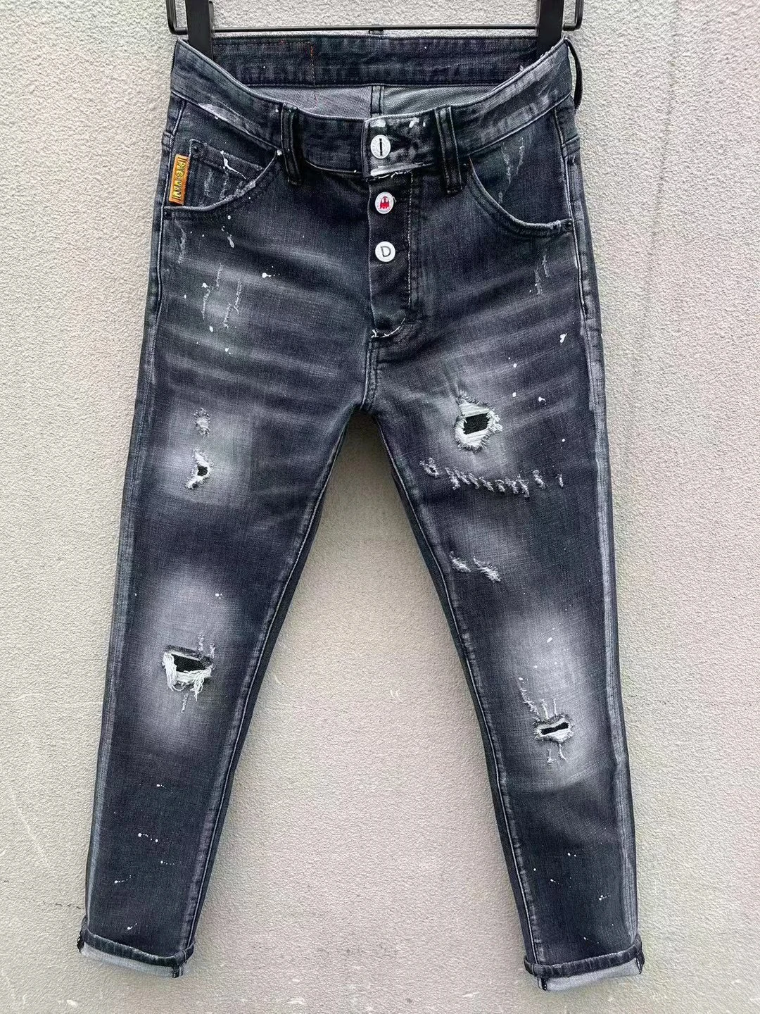 

2023 New style denim trousers for men d2 jeans slim fit small feet wash blue monkey imprint tide slightly elastic holes