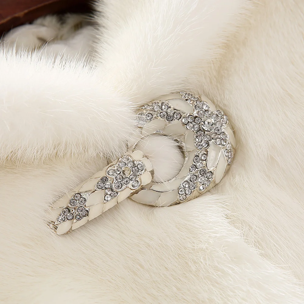 ICCLEK 2020 new Haining mink coat women's whole mink hooded fur medium long mink coat off-season special fur