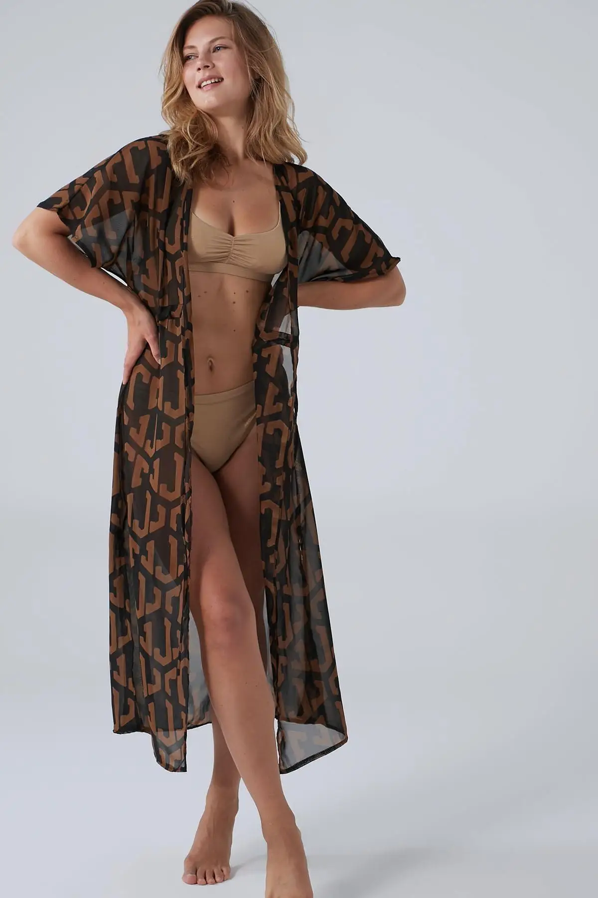 

Women's Kimono Short Sleeve Brown Check Fashion Bathrobe For Ladies