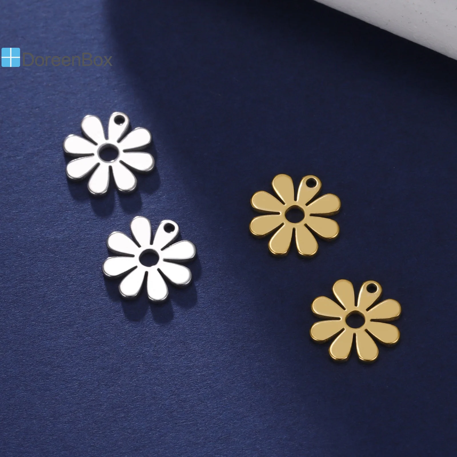 

Stainless Steel Daisy Flower Simple Charms Gold Color Silver Color Pendant Necklace Earring Makeing Accessories 11mm X 11mm,2PCs