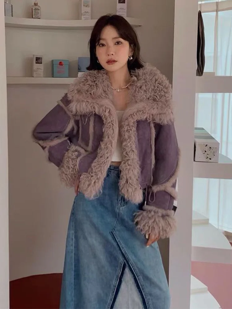 Женское короткое пальто с воротником из овечьей шерсти подкладкой натурального