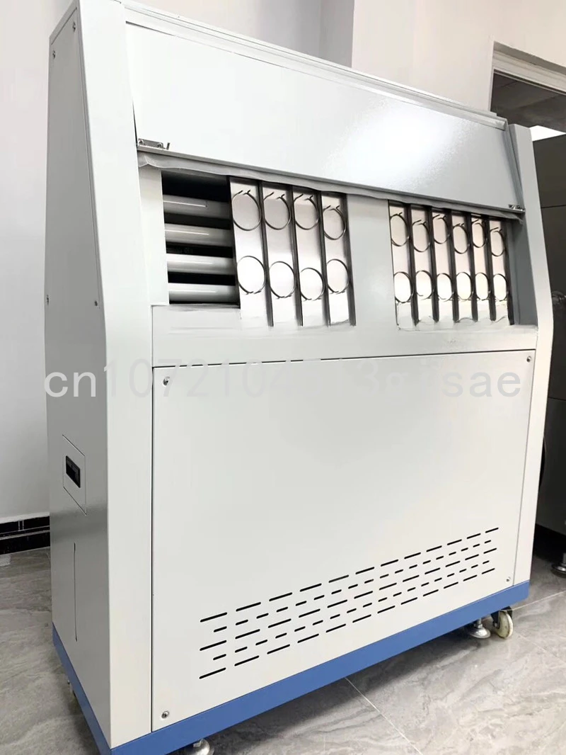 Рисунок 3 - DH-RUV-1 ASTM G154 