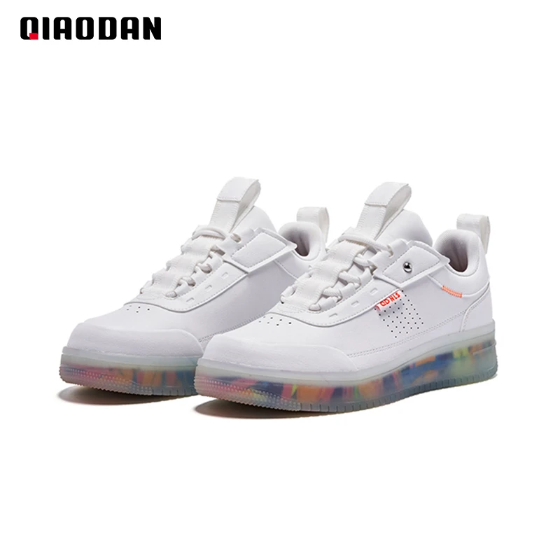 QIAODAN Skateboarding Shoes for Men Crystal Sole Sports Shoes Trendy Flats Shoes Mesh Breathable Men's Sneakers XM35210561