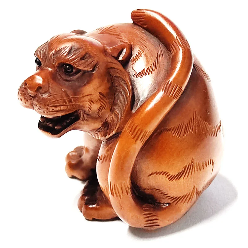 GX151 — Коллекционный старый 2-дюймовый самшит ручной работы Netsuke: Люстный тигр