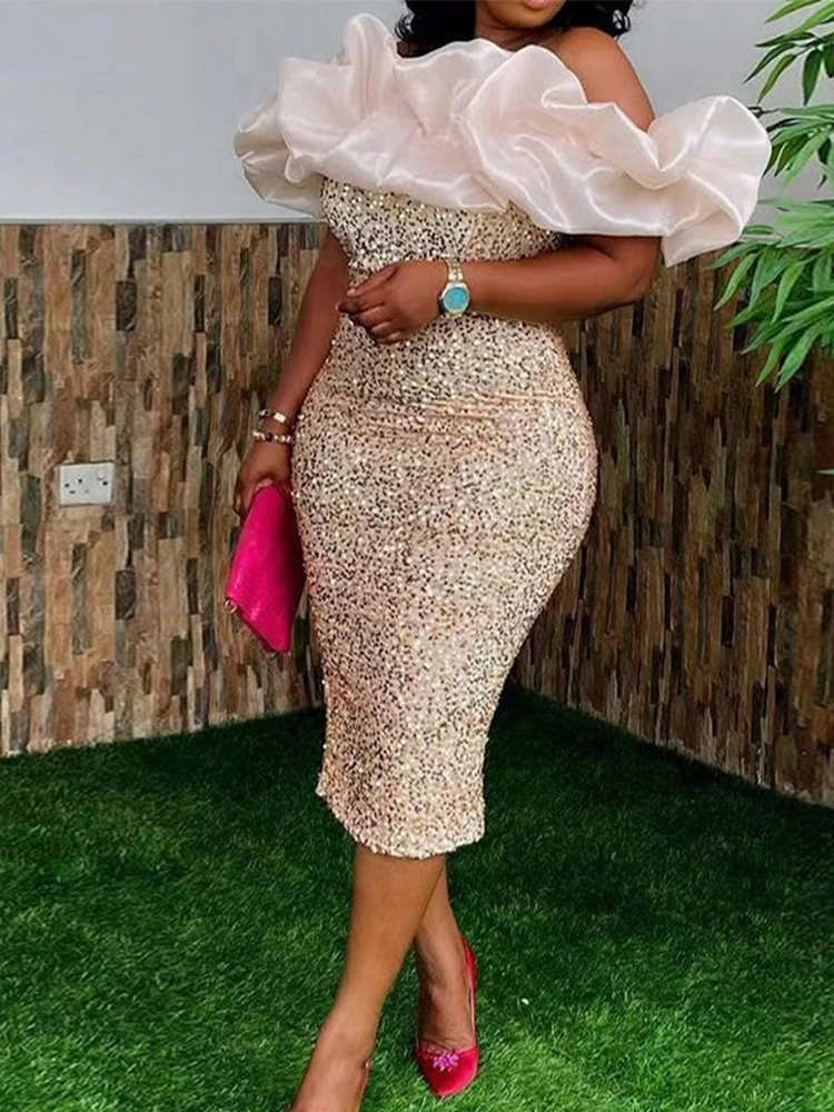 Соблазнительное платье с открытыми плечами и блестками блестящее Тюлевое миди