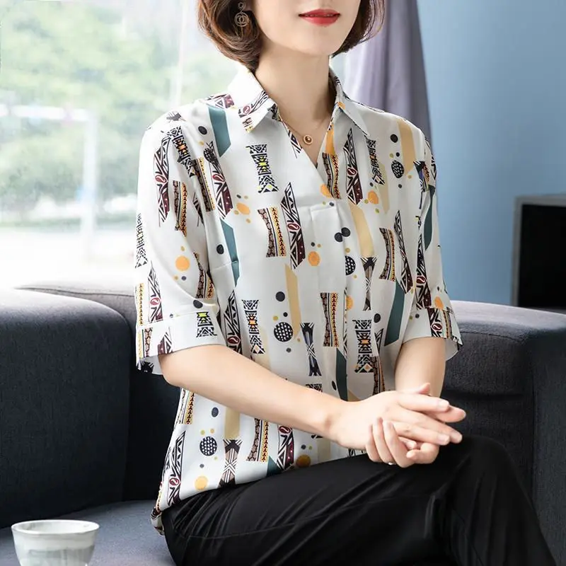 Summer Casual Loose Turn-down Collar Blouse Fashion Geometric Vintage Printed Top Female Clothing Spliced Short Sleeve Shirt
