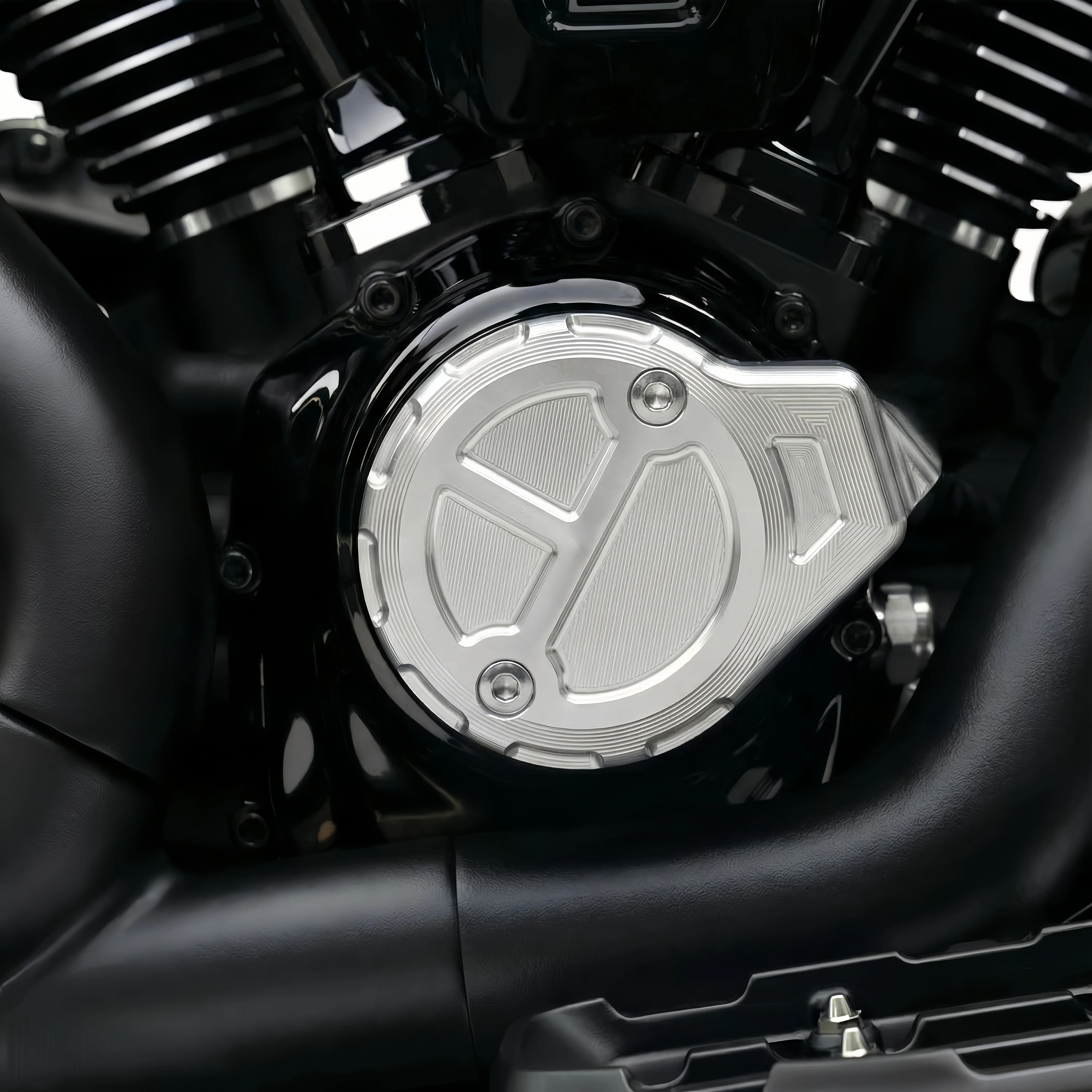 Фото Новая защитная крышка для таймера и датчика распредвала CNC для Road Glide CVO/SE FLTRXSE 2023, 2024, 2025, CVO ST FLTRXSTSE 2024, 2025 №3