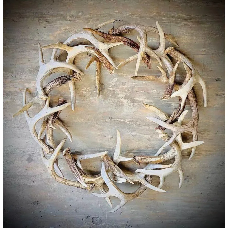 

Christmas Rustic Farmhouse Antler Wreath Outside Home Decoration Accssories Wall Hanging Ornament Deer Horn Statue Garland