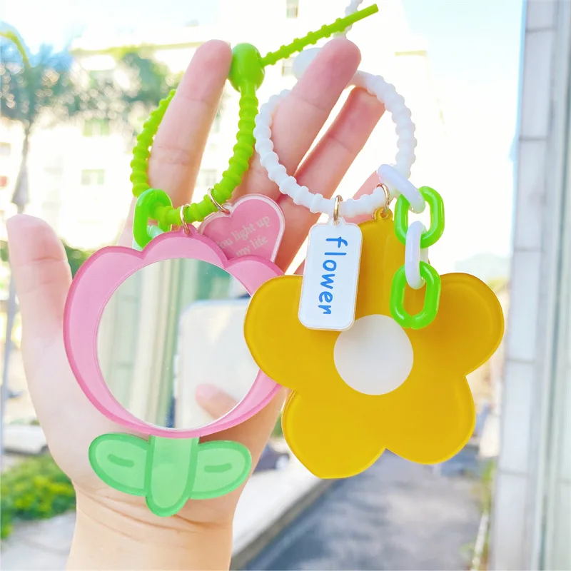 

Cute Tulip Flower Little Bear Cosmetics Small Mirror Cartoon Keychain Portable Makeup Mirror Bag Accessories For Women Girls