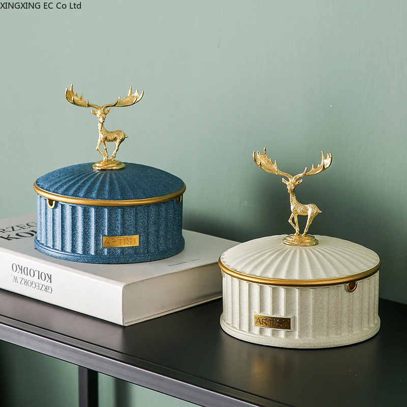 

Metal elk resin ashtray household living room storage box creative personality ashtray ornaments light luxury home decoration