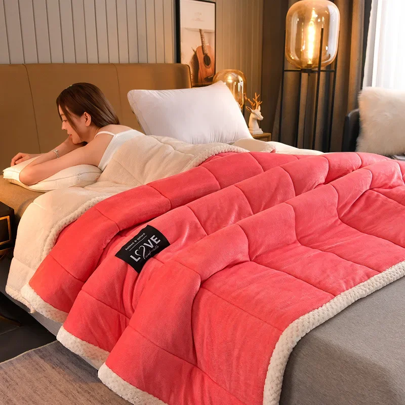 Теплое 3-слойное одеяло из кораллового флиса для взрослых