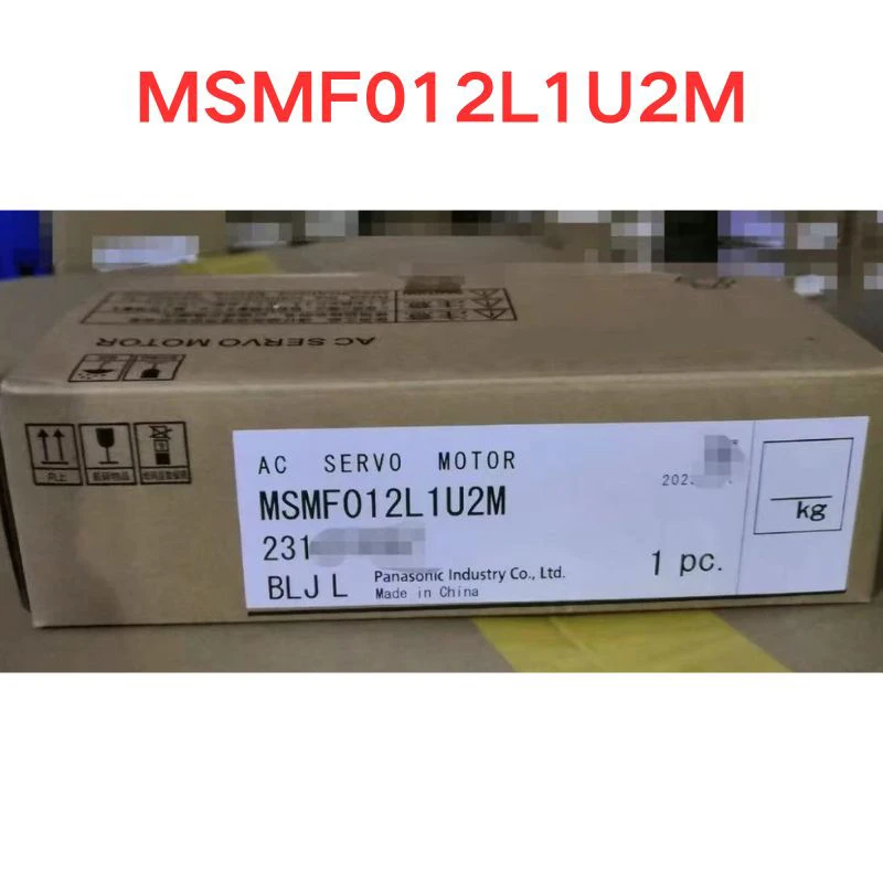 Новый оригинальный сервомотор MSMF012L1U2M